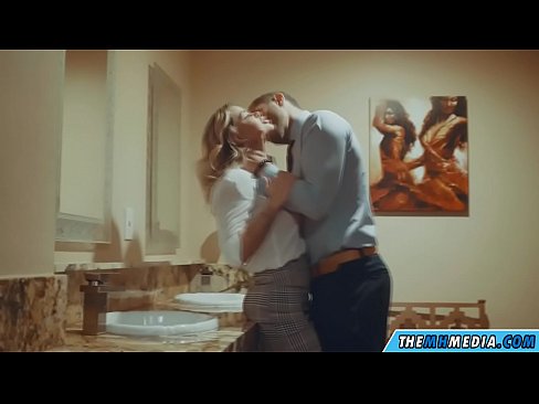 ❤️ Кога бујна русокоса ќе ве заведе во јавен тоалет ❤️❌ Секс видео на mk.kassavrn.ru ️❤